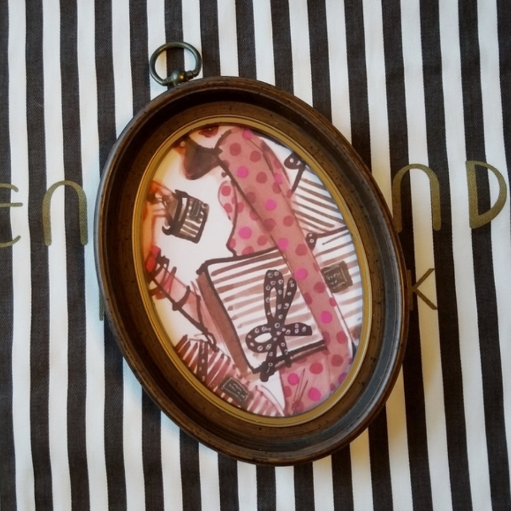 ❗Authentic Henri Bendel Girl Store Display Art on Gold Oval Ornate Frame❗